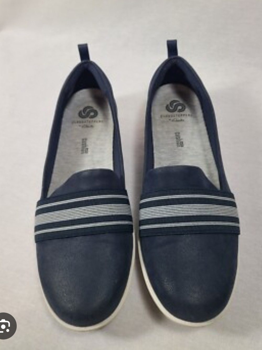 Clarks Cloudsteppers Ayla Sloane Slip On Flats Navy And White Sneakers